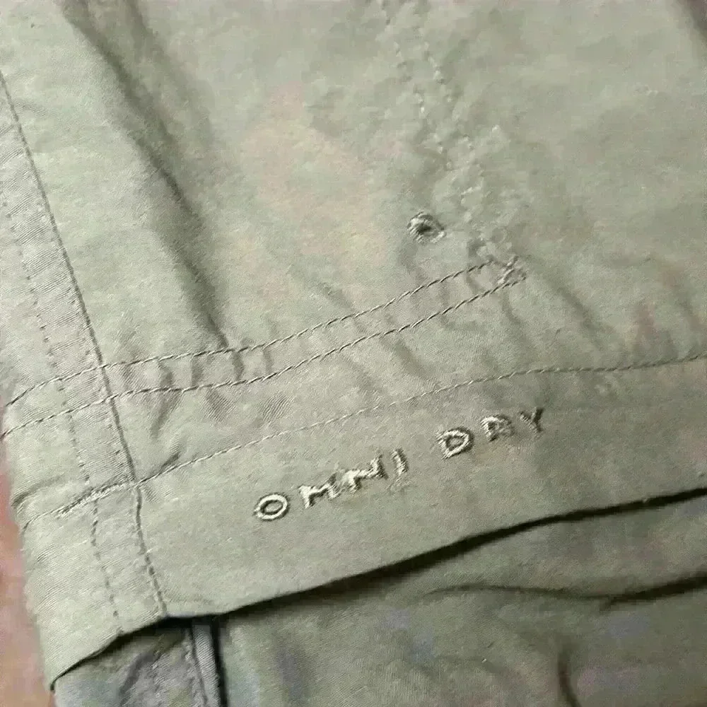 Columbia Nylon GRT Convertible Cargo Pants  Packable Windbreaker Green Mens Med